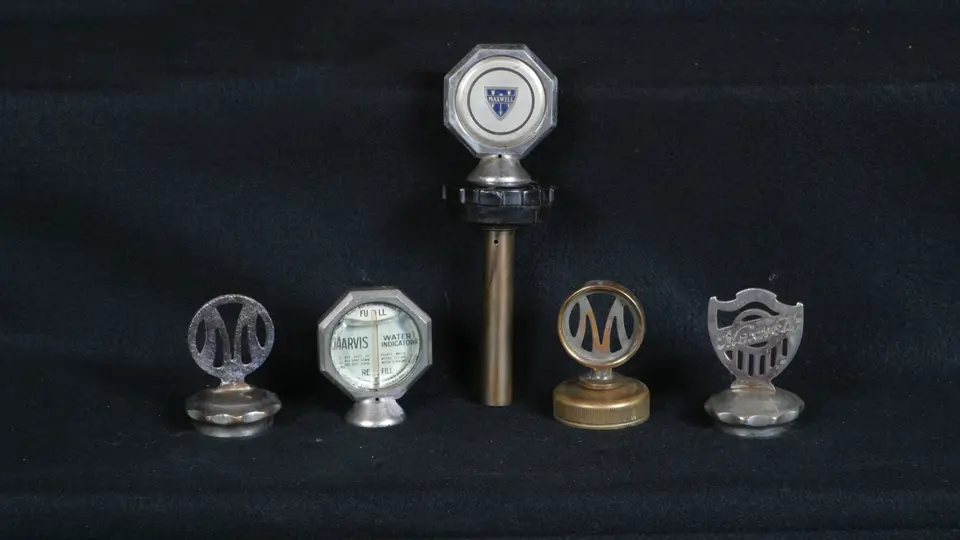 ASSORTED RADIATOR CAPS | Private Collection of Tom & Marlene Stackhouse ...