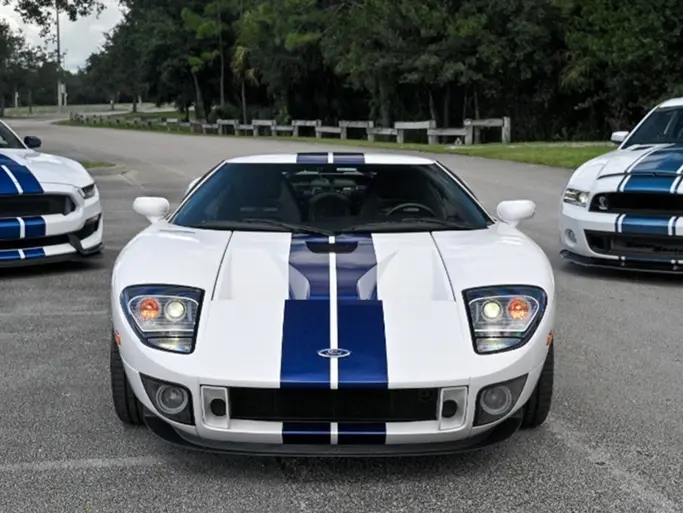 Trio of matchingliveried Fords offered at RM Sothebys Open Roads Fall online auction 2020