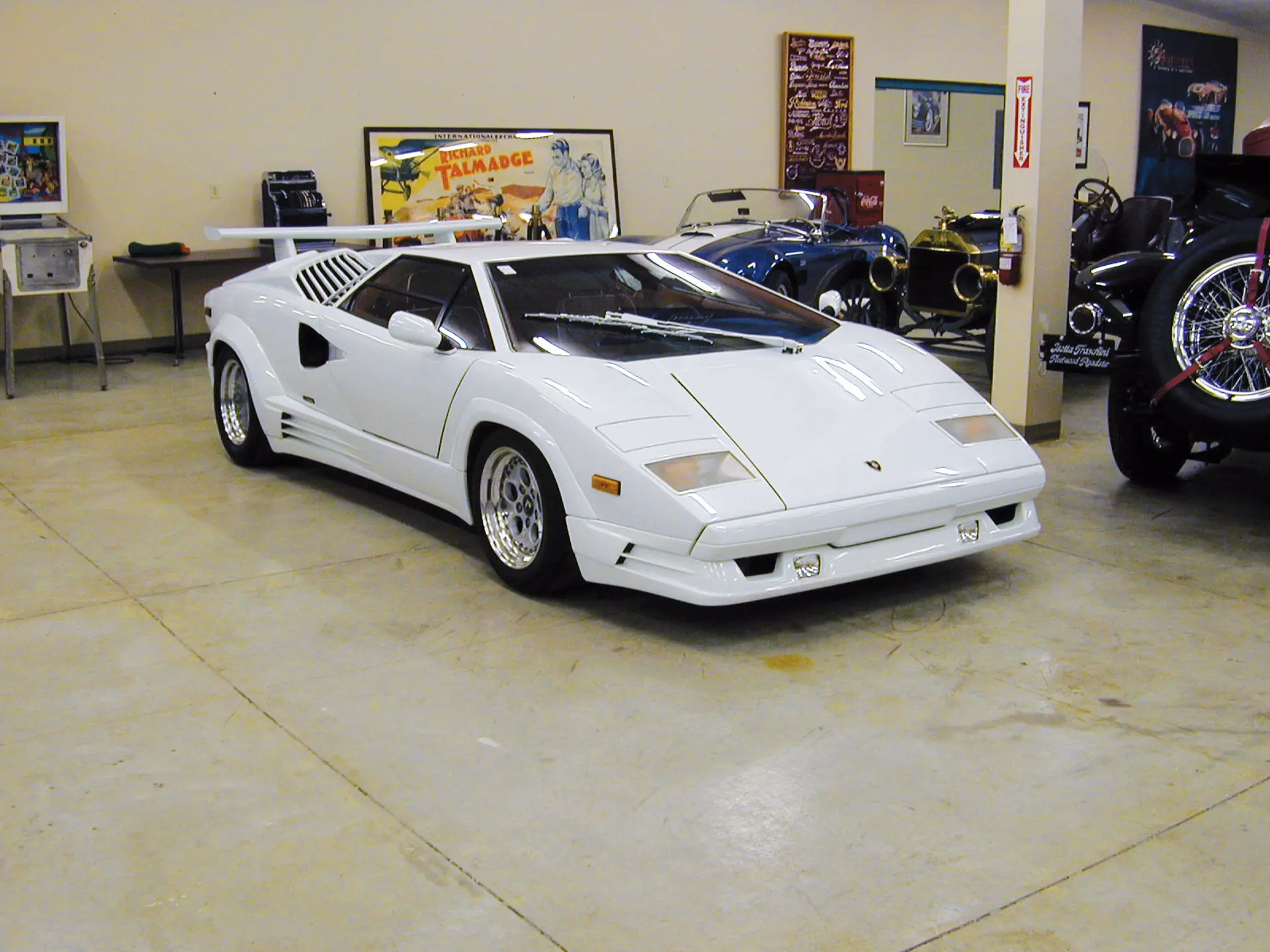1990 Lamborghini Countach 25th Anniversary Edition by