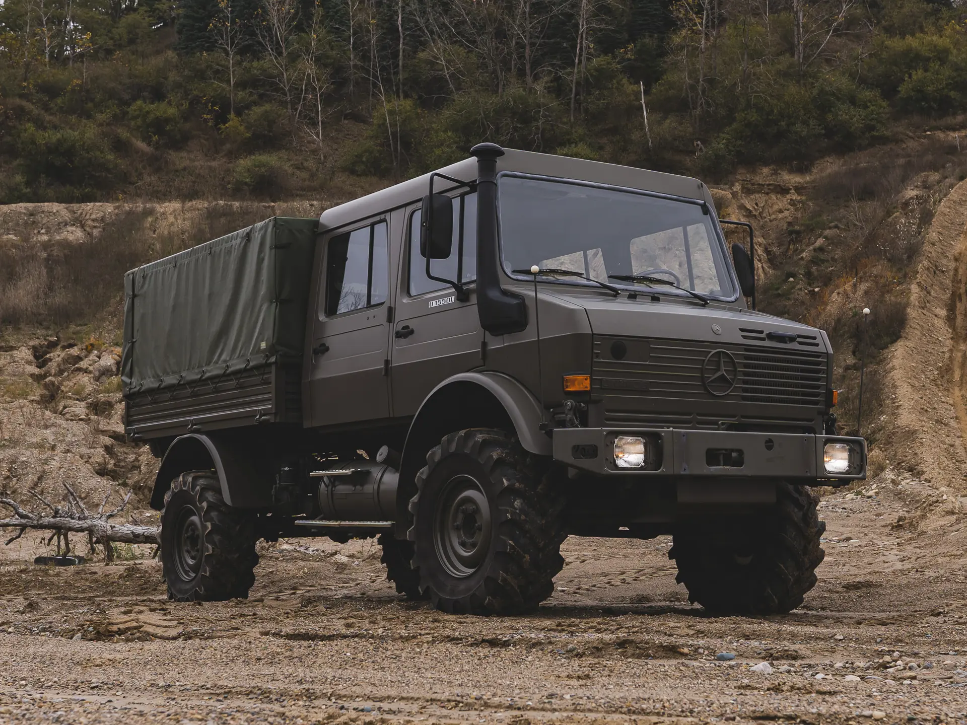1998 Mercedes-Benz Unimog U1550L | Auburn Fall 2020 | RM Sotheby's