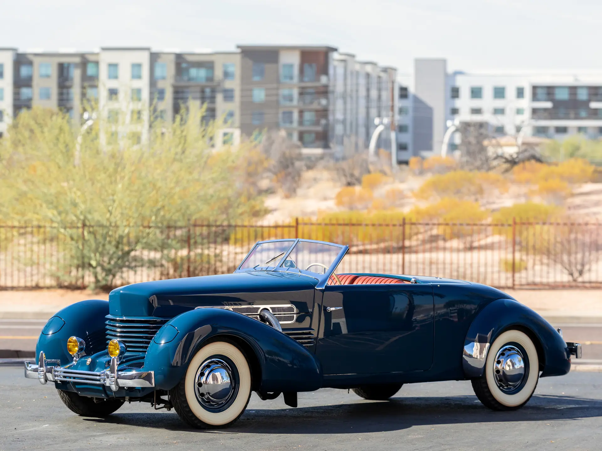 1937 Cord 812 Supercharged 'Sportsman' Cabriolet Arizona 2025 RM