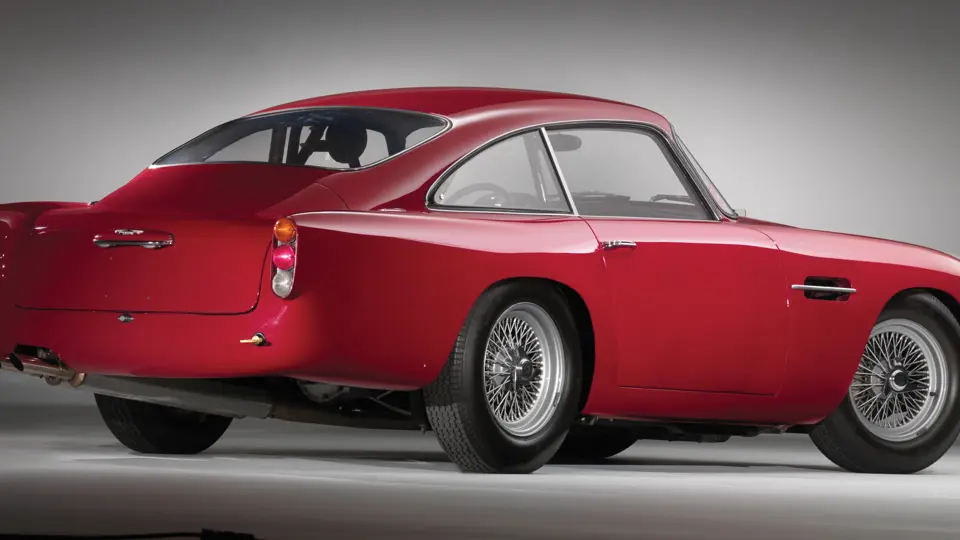 aston_martin_3_4_rear 016