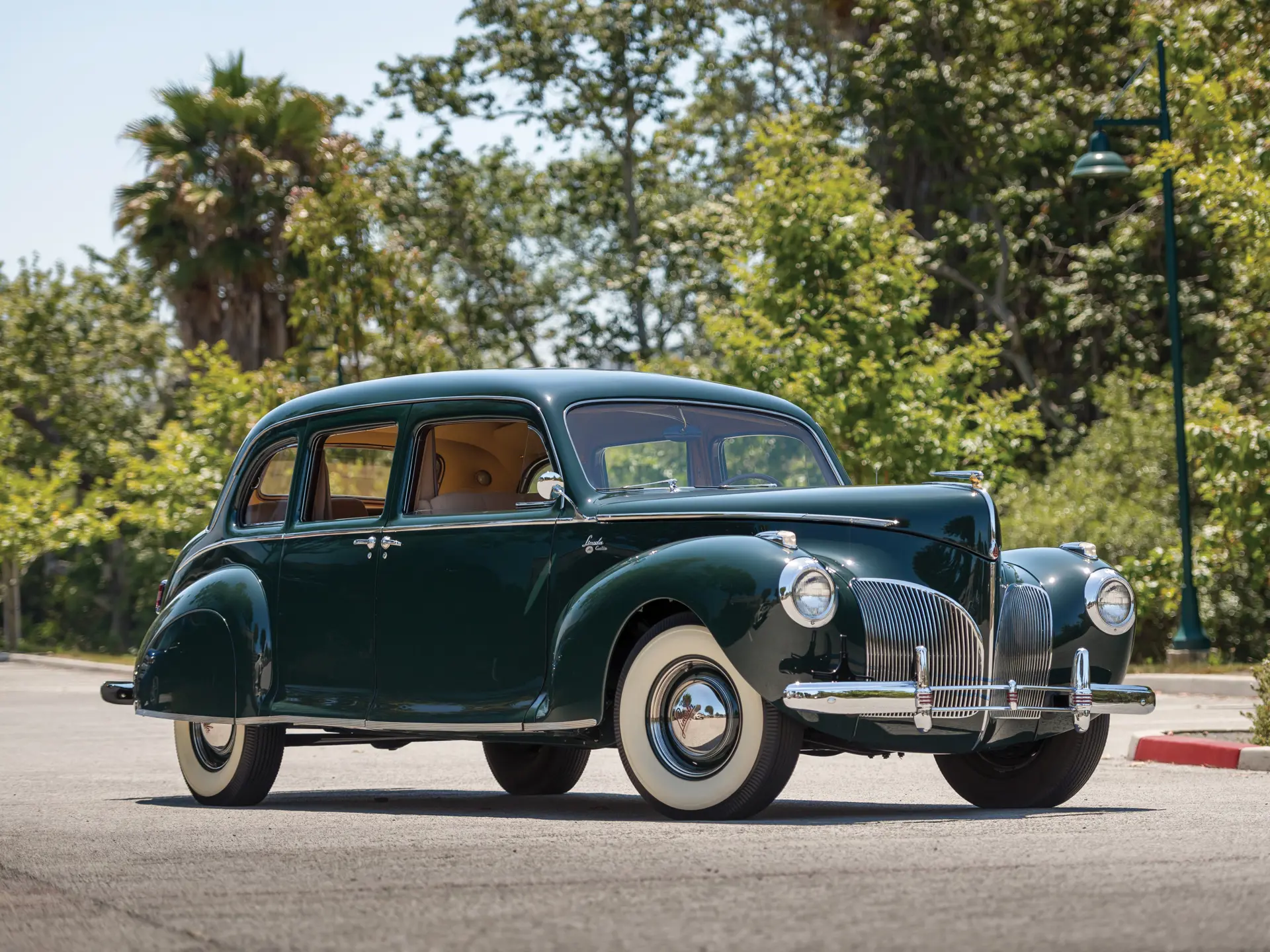 1941 Lincoln Custom Limousine | Hershey 2018 | RM Sotheby's
