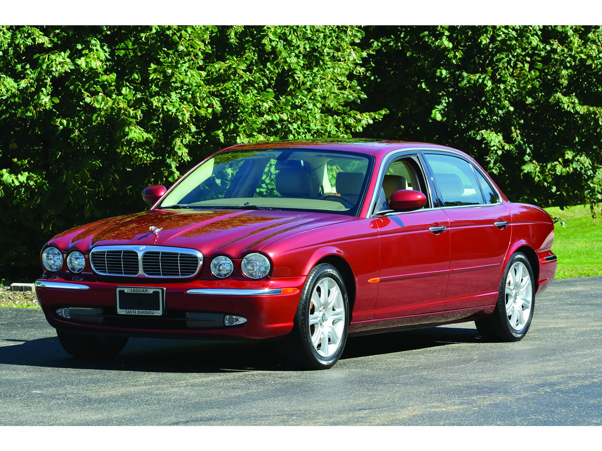 2005 Jaguar XJ8 | Auburn Fall 2016 | RM Sotheby's