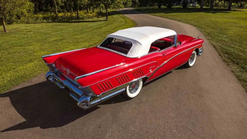 1958 Buick Limited Convertible | Photo: Ted Pieper - @vconceptsllc