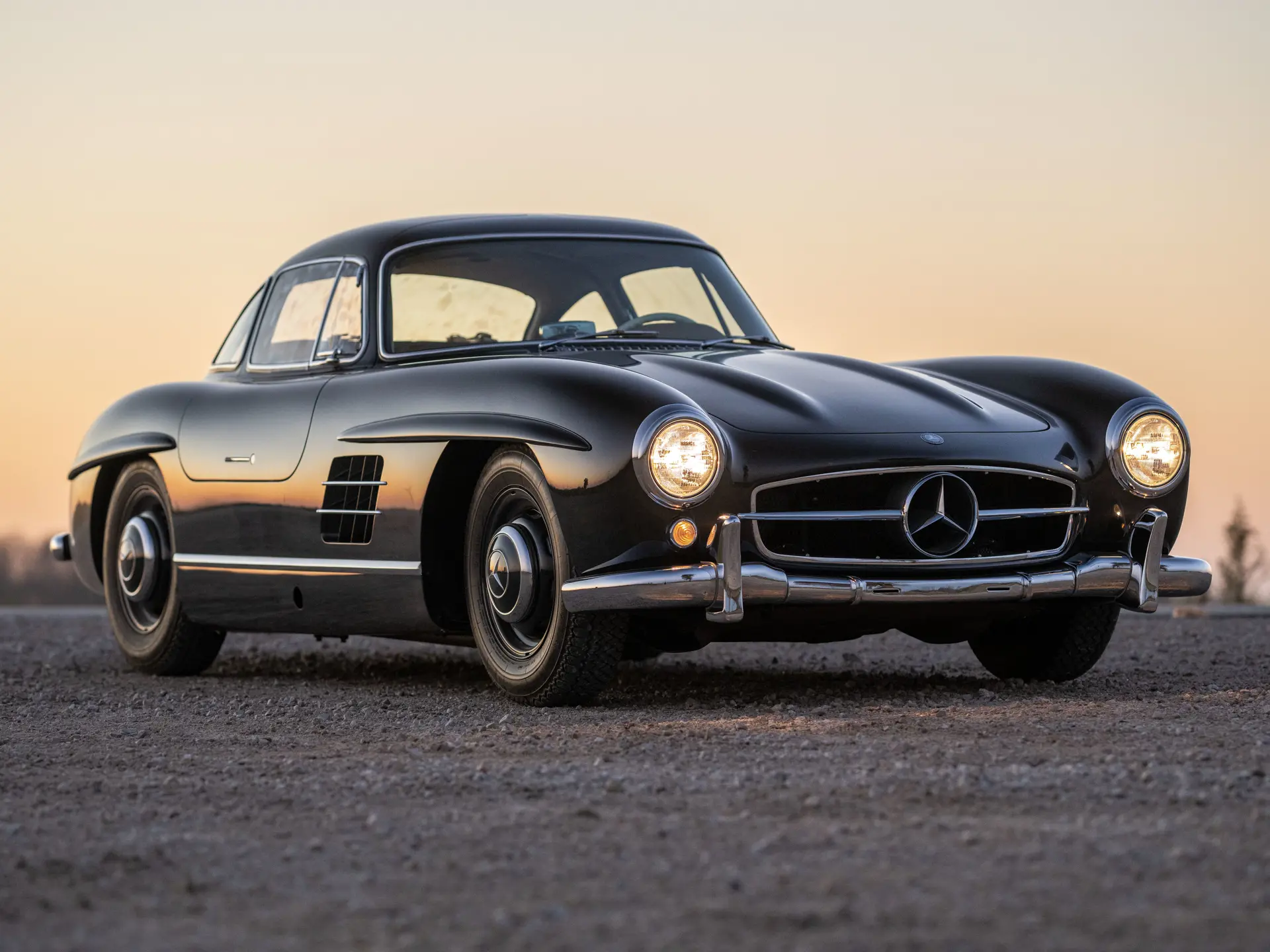 1955 Mercedes-Benz 300 SL Gullwing | Arizona 2022 | RM Sotheby's
