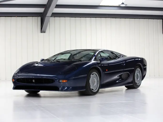 1992 Jaguar XJ220 — market value and price history