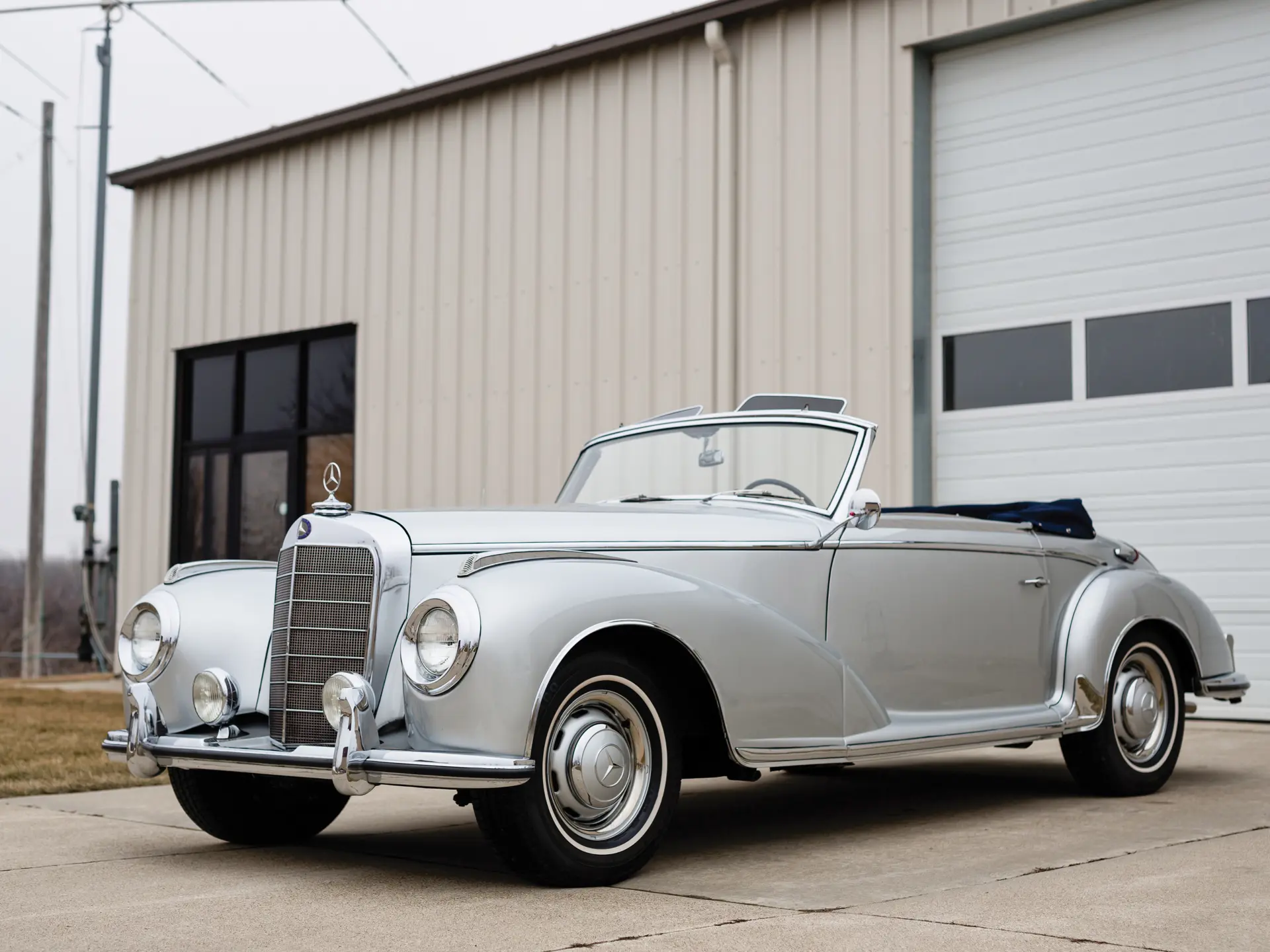 メルセデスベンツ　300S     1/42 楽天市場】電動乗用ラジコン メルセデス ベンツ 300S Mercedes