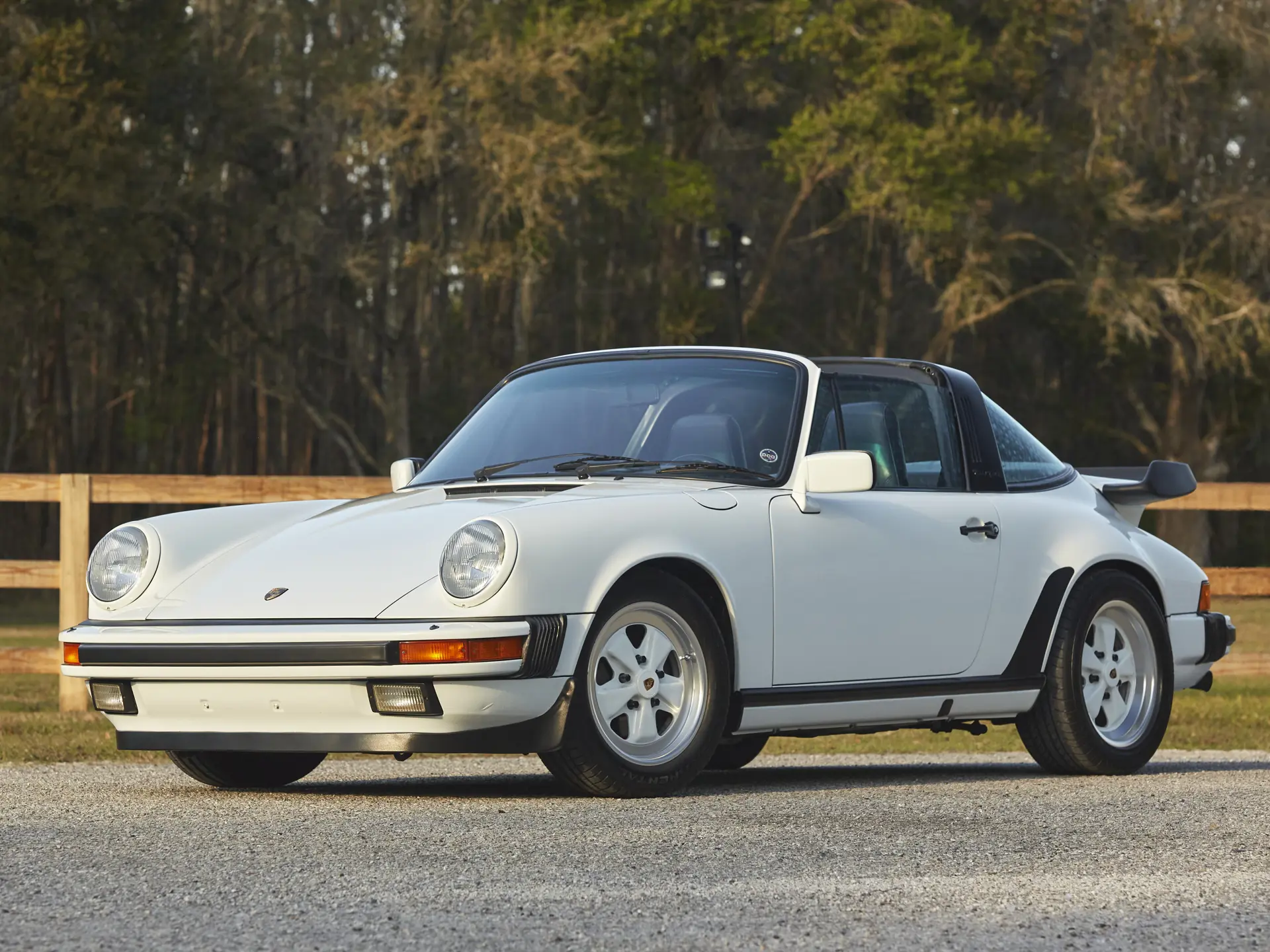 1986 Porsche 911 Carrera 3.2 Targa | Fort Lauderdale 2022 | RM