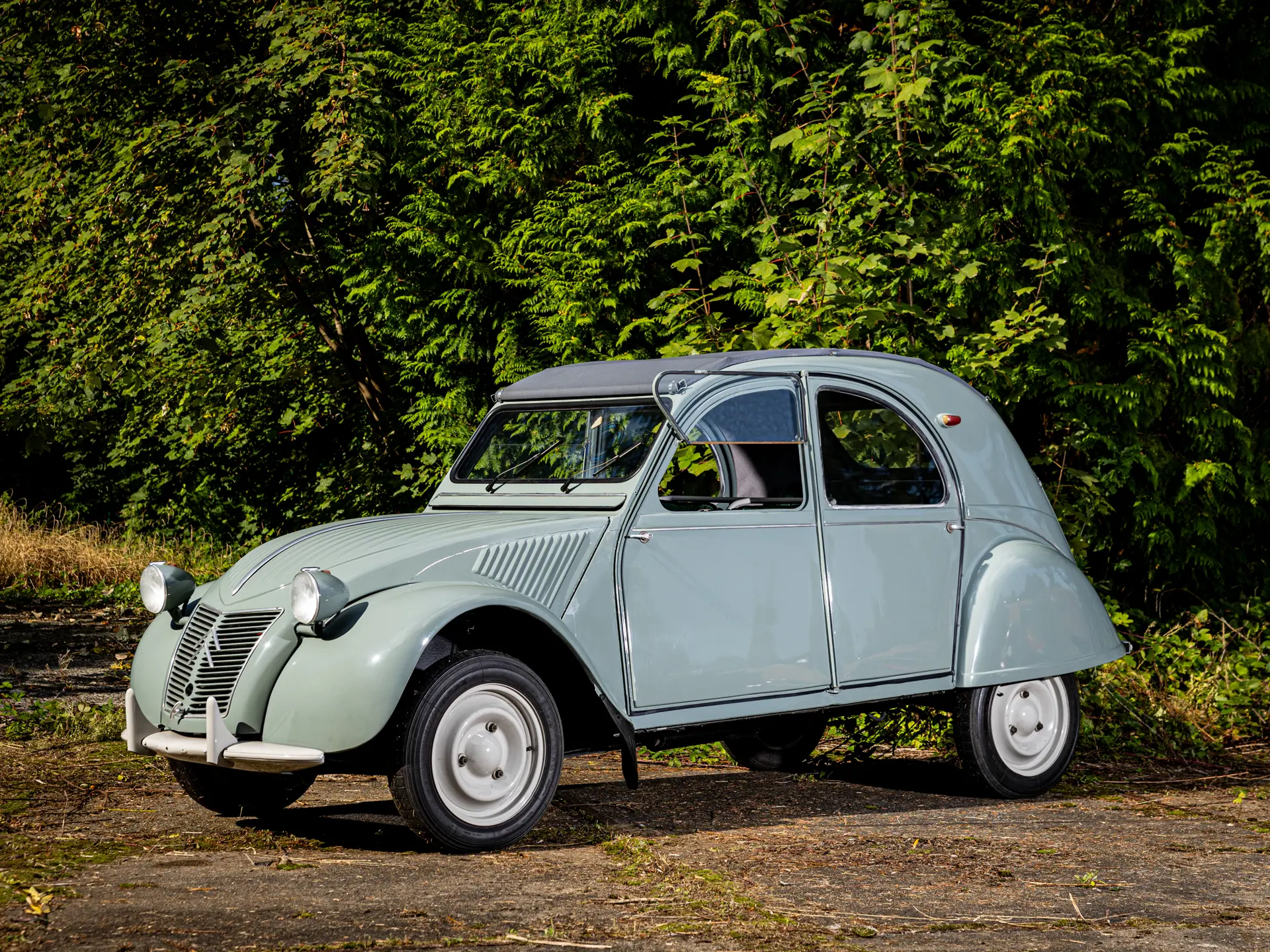 1960 Citroën 2CV | Paris 2025 | RM Sotheby's