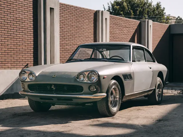 1965 Ferrari 330 GT 2+2 Series I 'Interim' by Pininfarina