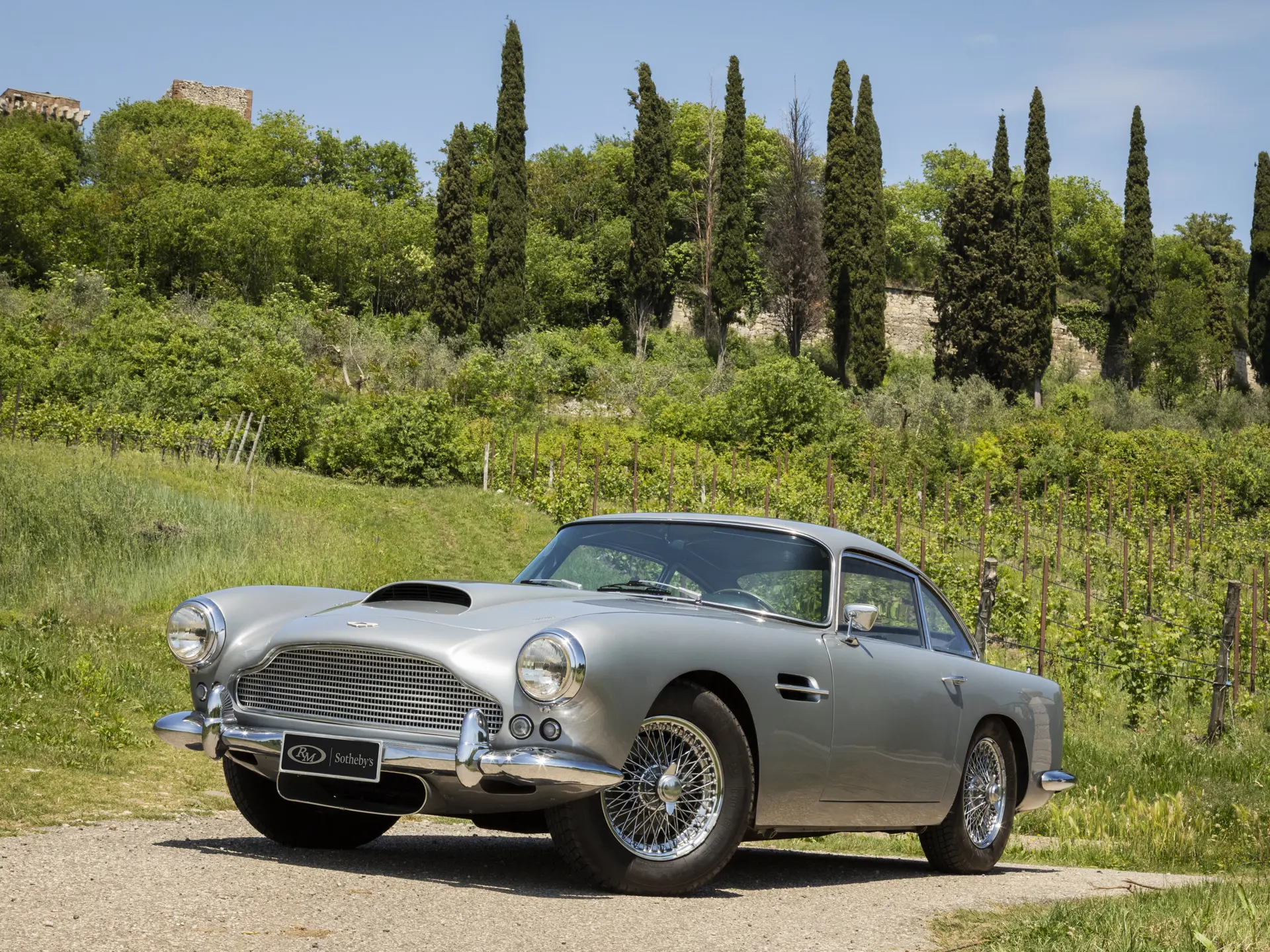 Aston Martin DB4 MKII 1960 Rouge Bordeaux 1/18 Schuco IXO 450065000
