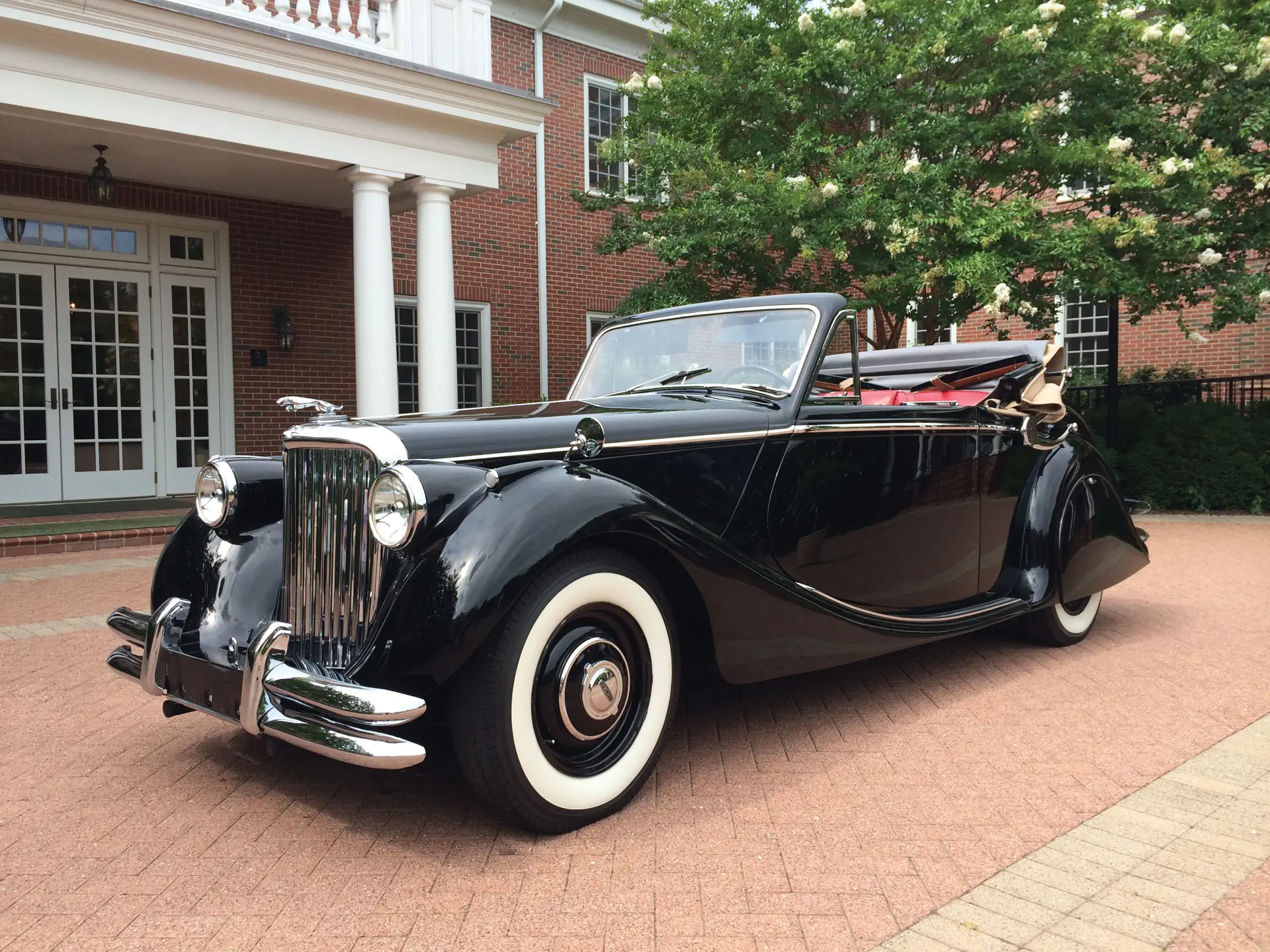 マラッカン 1950 Jaguar MKV Saloon |