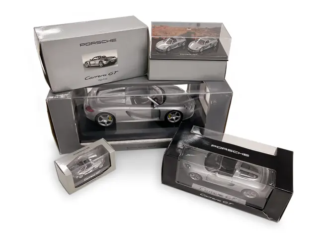 Porsche Carrera GT 2003 Gris – MINICHAMPS 1/43 – Coffret – NEUF
