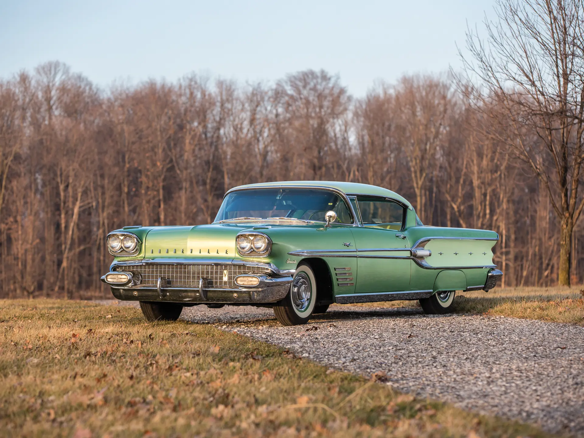 フォード シムカ ヴデット 1958 & Henon トレーラーハウス フォード