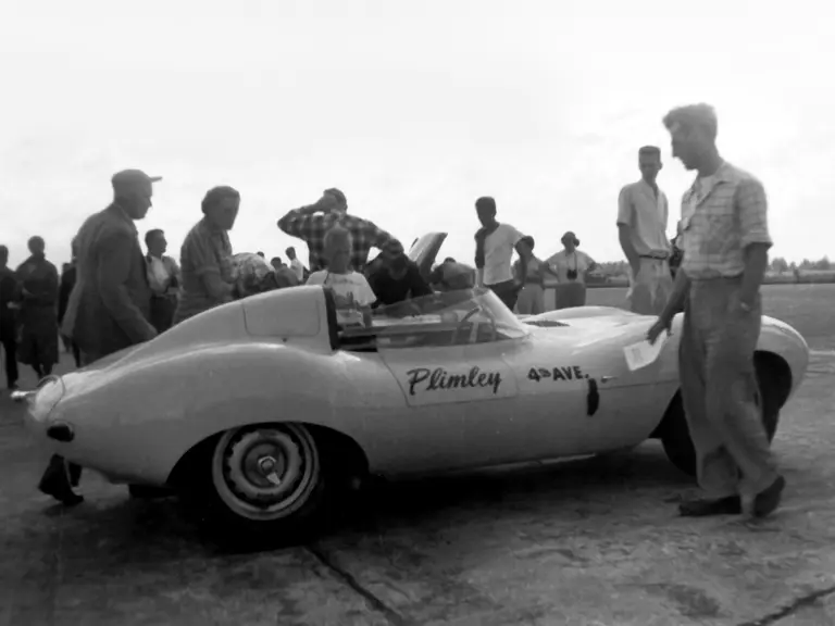XKD 558 was originally supplied to Oxford Motors in Vancouver and spent some time in the Plimley Motors showroom, used for occasional sprint demonstrations.