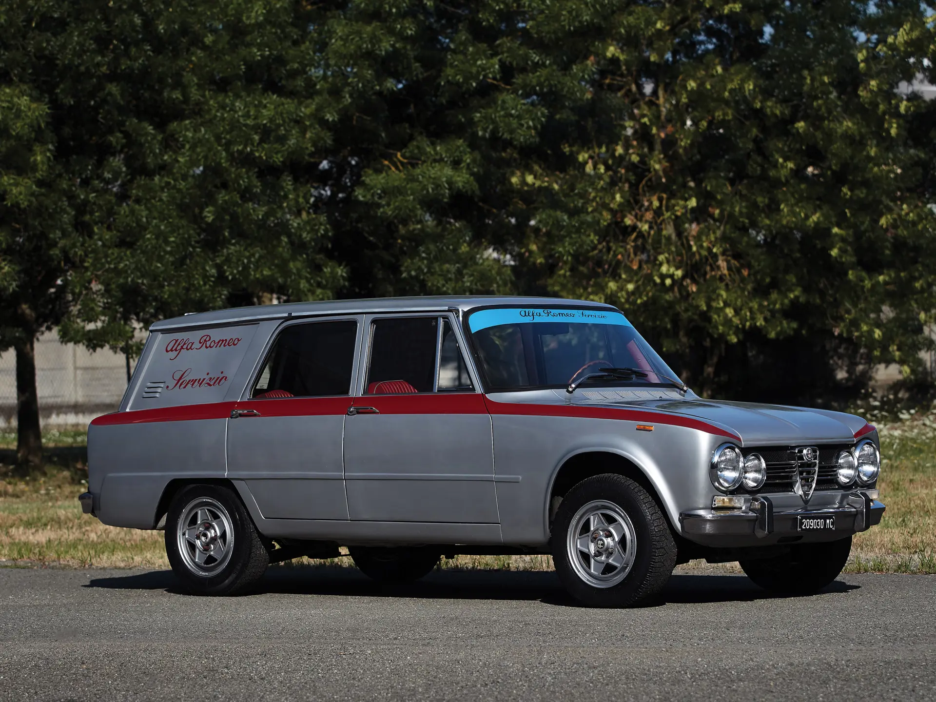 1974 Alfa Romeo Giulia Super 1600 Familiare by Giorgetti | London