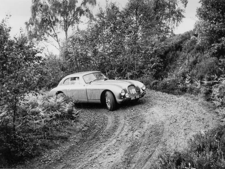 Chassis no. LML/50/390 as seen on the 1954 Scottish International Rally.