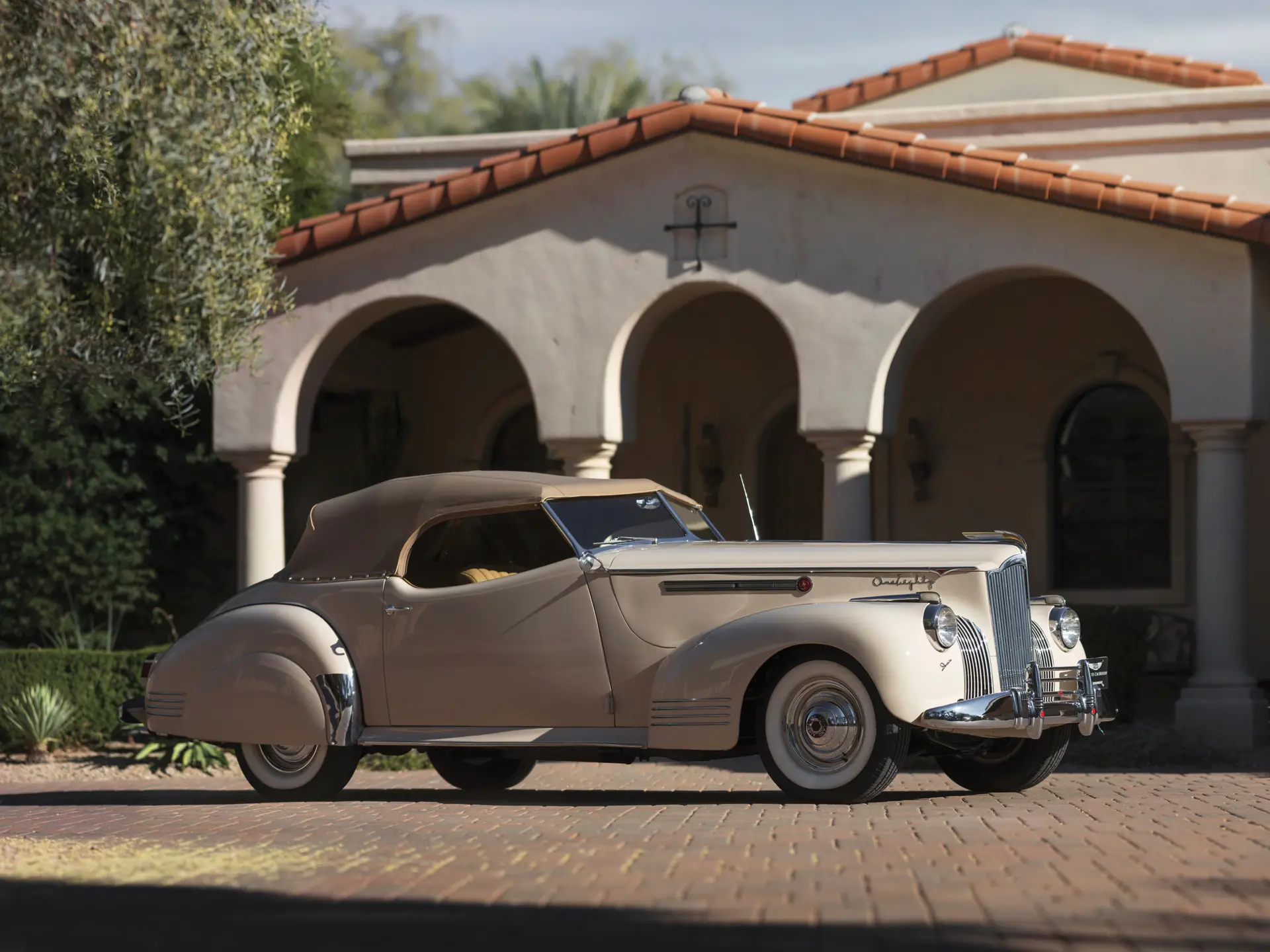 1941 Packard Super Eight One-Eighty Convertible Victoria by Darrin