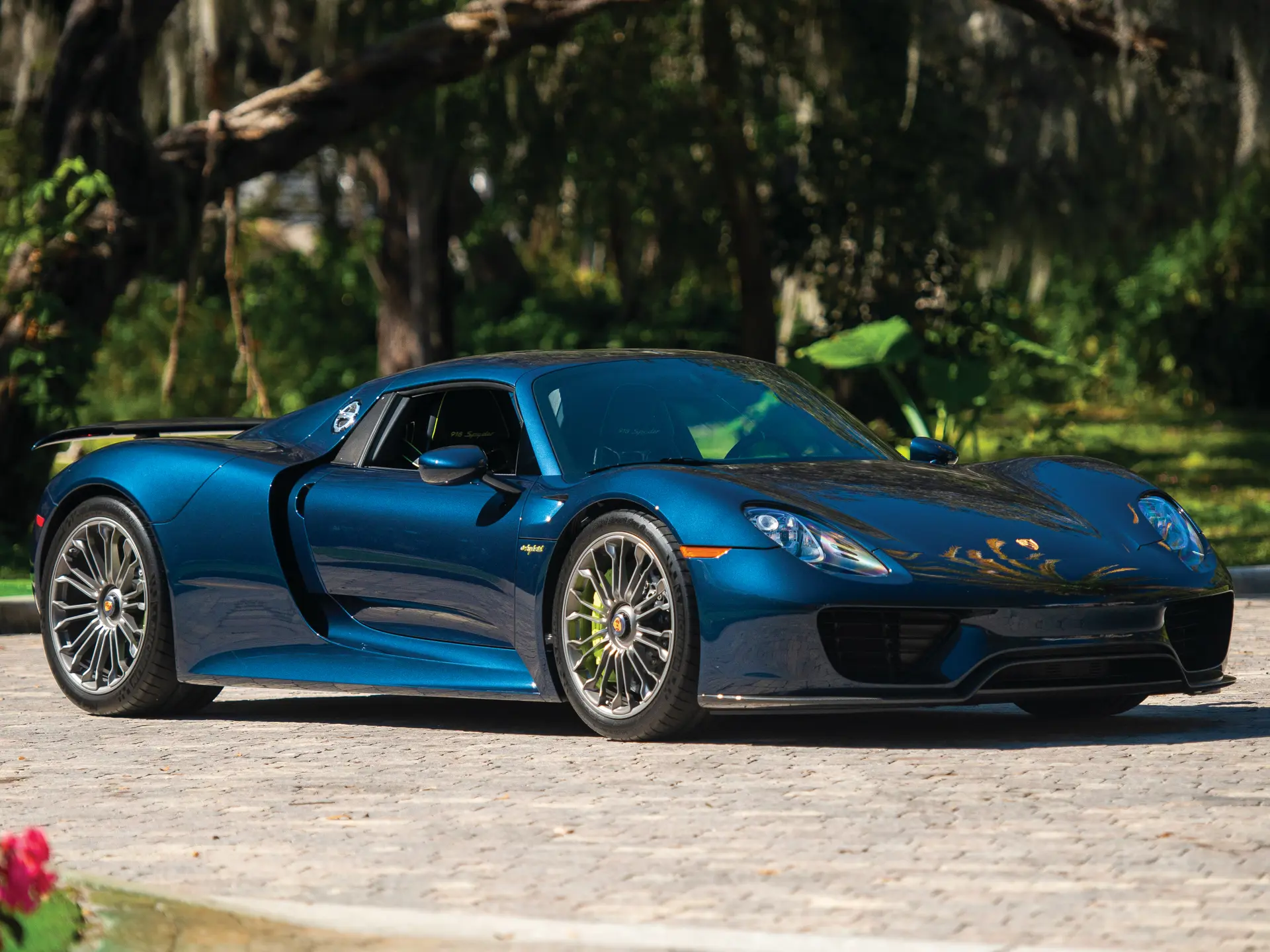 2015 Porsche 918 Spyder