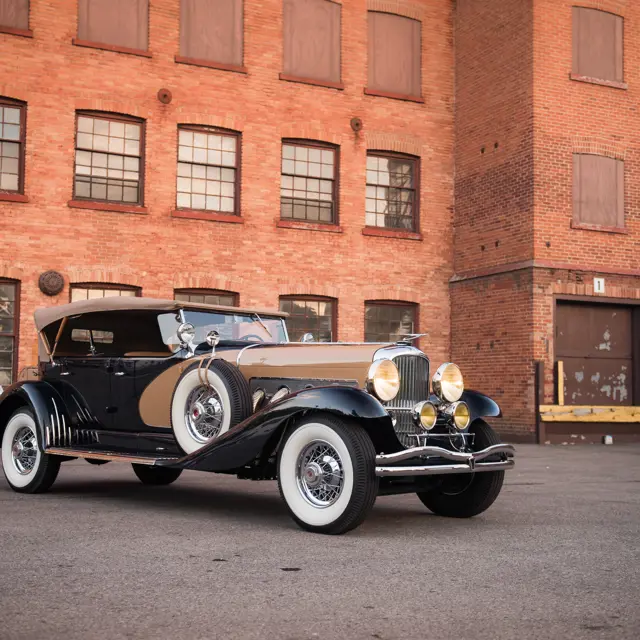 1935 Duesenberg Model SJ 'Sweep Panel' Dual-Cowl Phaeton in the