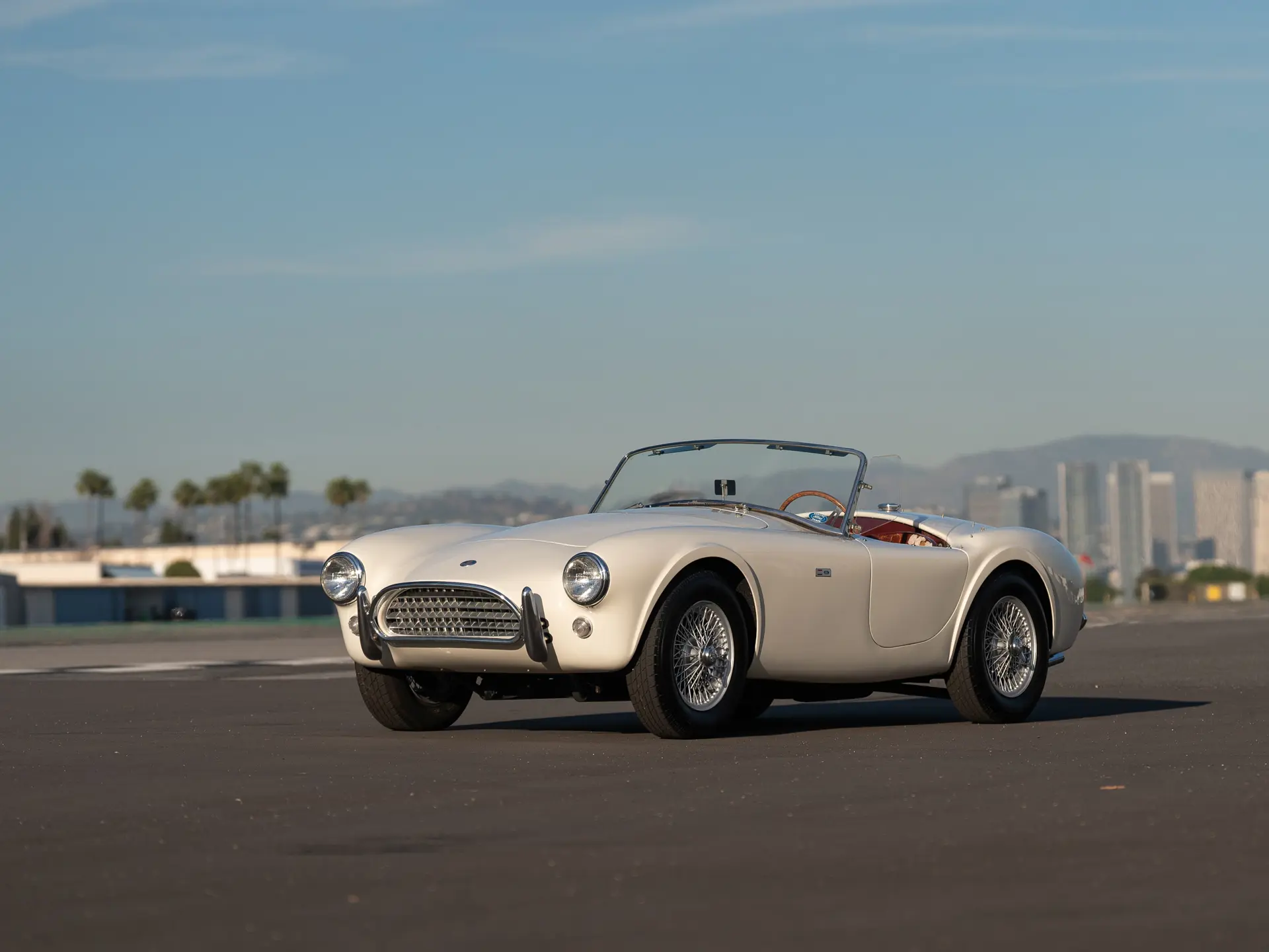 AMT 1963 Shelby 289 Cobra Roadster - Spotlight Hobbies