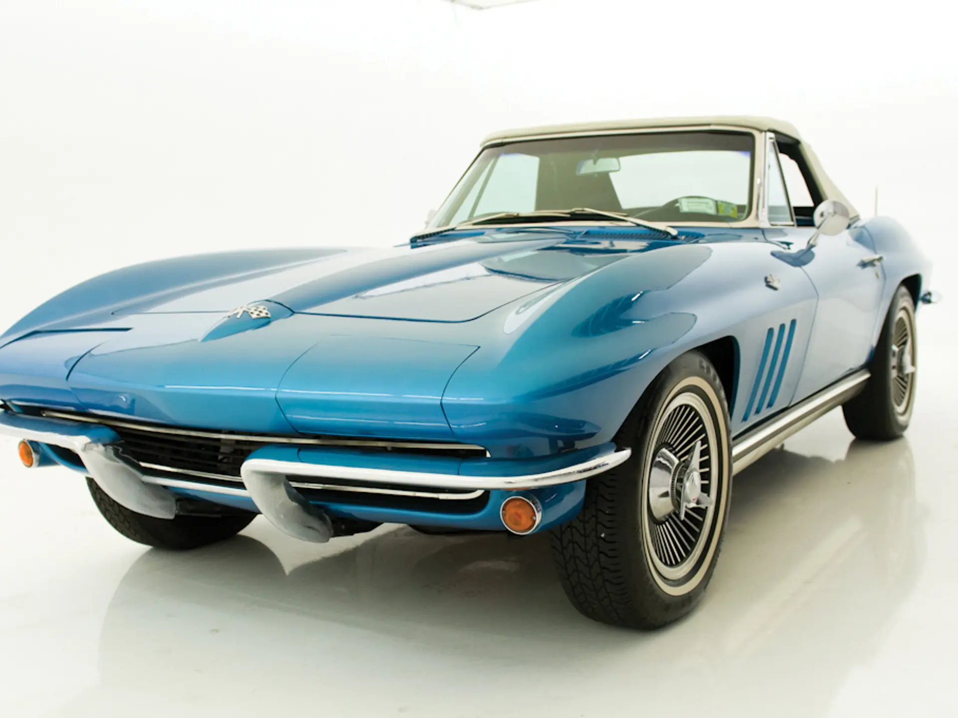 PhillyMint - Franklin Mint 1965 Corvette Sting Ray Coupe 396