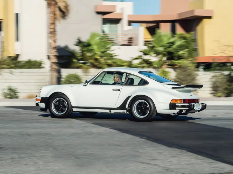 1975 Porsche 911 390 Turbo

Photo: James Lipman