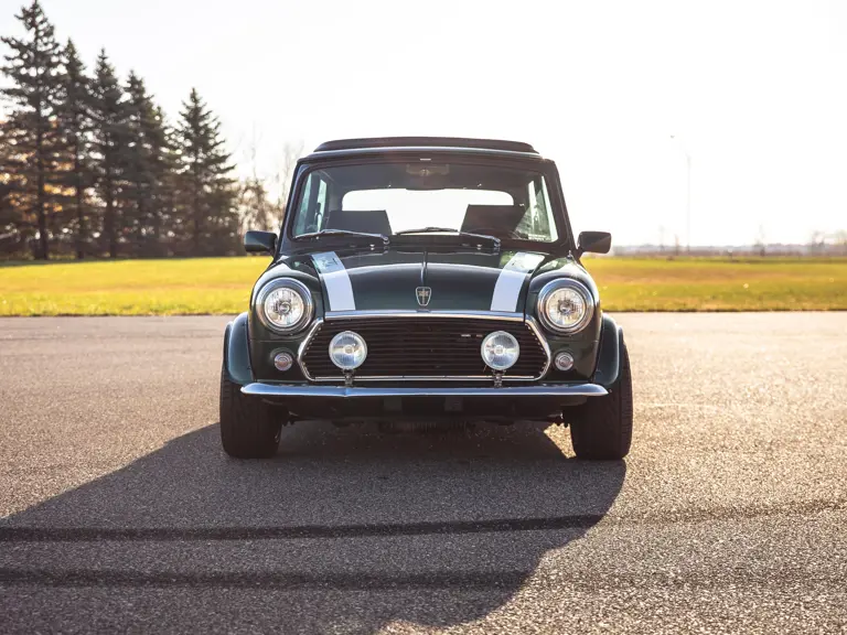 1995 Rover Mini | Photo: Teddy Pieper | @vconceptsllc