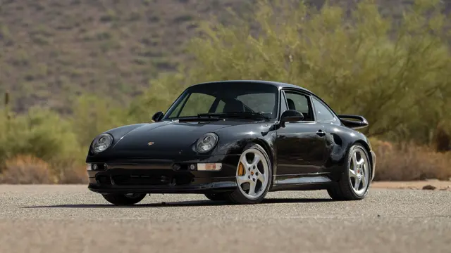 趣味・スポーツ・実用 The History 1997 to 2005 PORSCHE 911 1997 Porsche 911 Turbo S | The Porsche 70th Anniversary