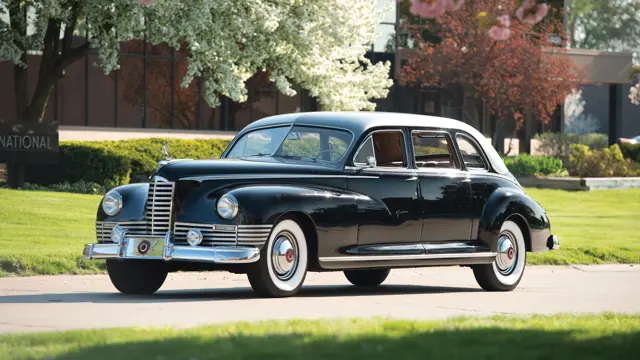 デカいです❗️新品未開封　1941 Packard limousines 1941 Packard Super Eight 180 7-seat limousine in 1:43 scale