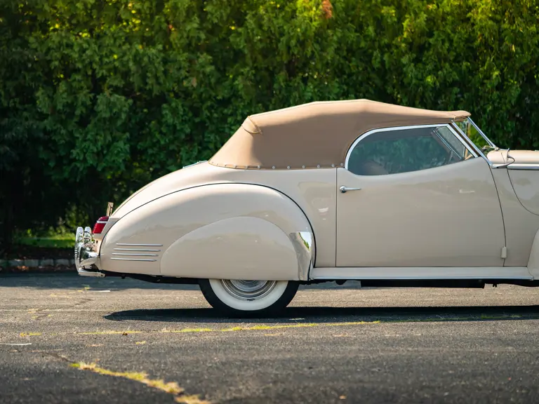 1941 Packard Super Eight One-Eighty Convertible Victoria by