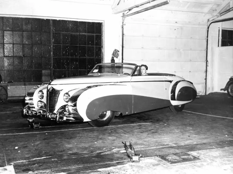 The new Saoutchik Cadillac at Roger Barlow’s dealership in California.