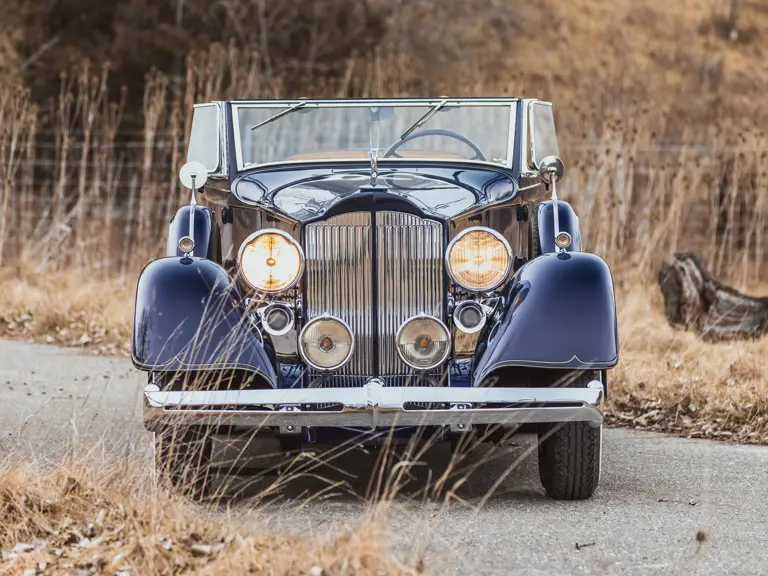 1934 Packard Super Eight Coupe Roadster | Photo: Ted Pieper - @vconceptsllc