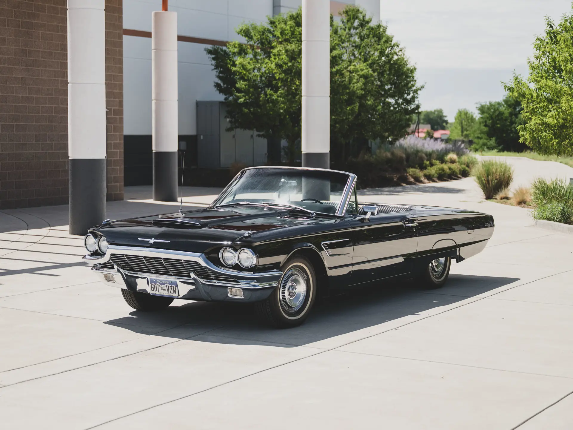 1965 Ford Thunderbird