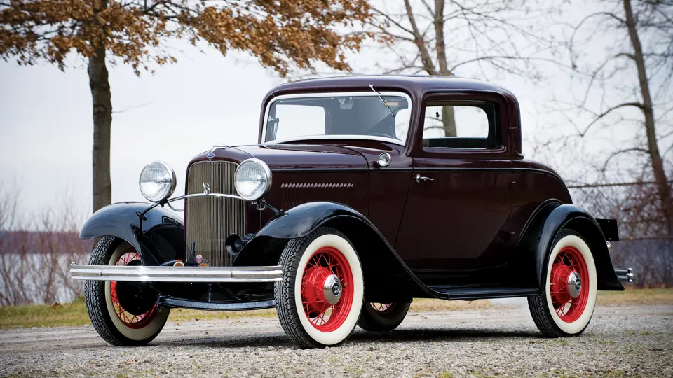 1932 3 Window Coupe