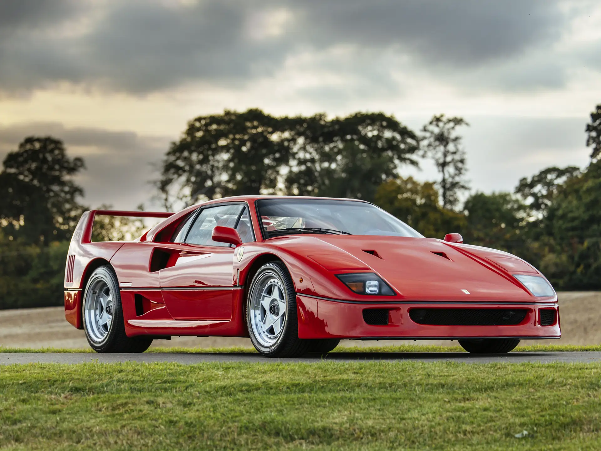 絶版希少 Ferrari F40 Racing プレゼンテーション'91 1991 Ferrari F40 | London 2022 | RM Sotheby's