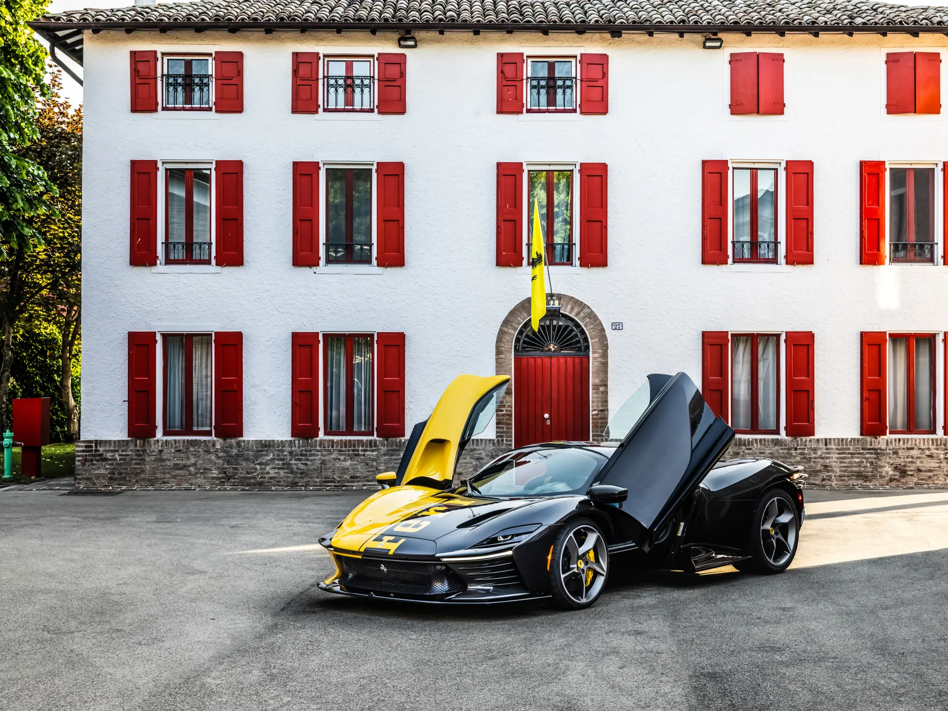 2025 Ferrari Daytona SP3 “Tailor Made” - imagen 10
