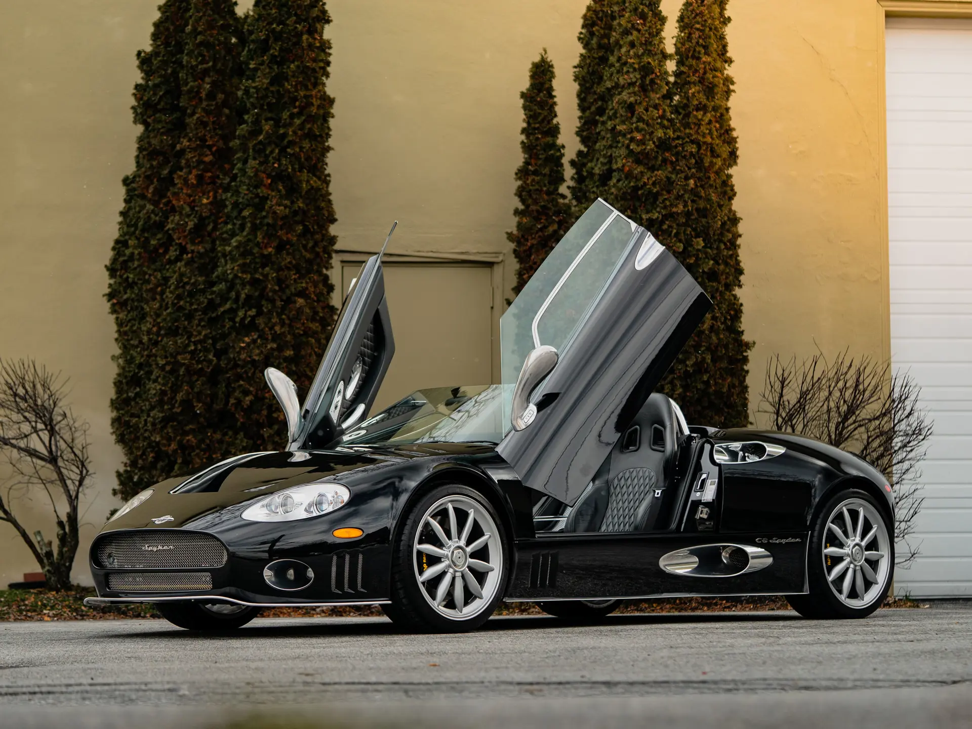 SPYAIR まとめ売り 2006 Spyker C8 Spyder | Amelia Island 2022 | RM Sotheby's