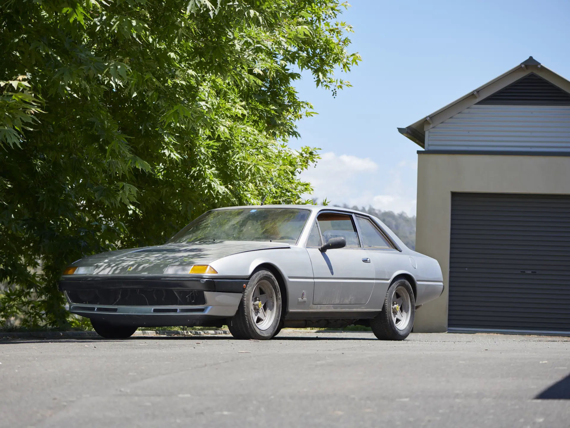 希少Ferrari The MYSTERIOUS Ferrari You NEVER KNEW EXISTED! - YouTube