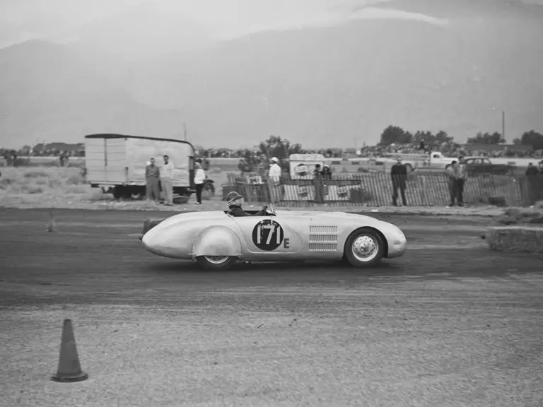 John Biehl captured in the 1948 Veritas RS at the Sixth Plam Springs Road Race on 7 February 1954.