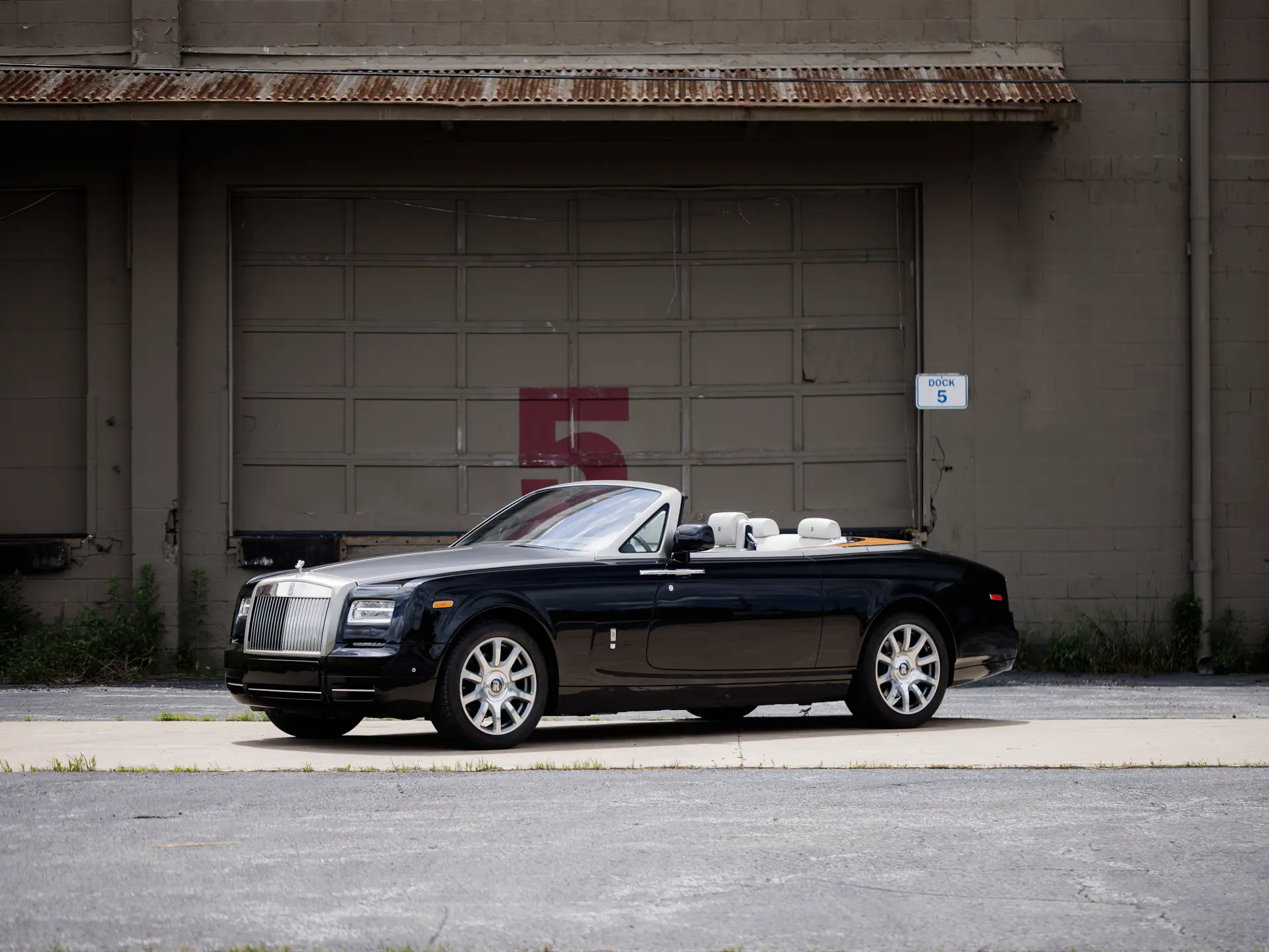 2016 Rolls-Royce Phantom
