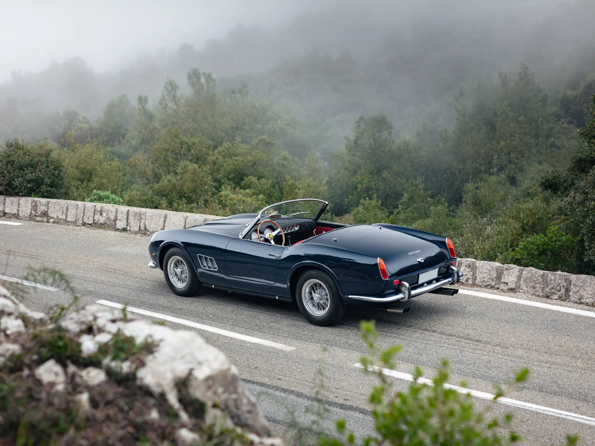 1961 Ferrari 250 GT SWB California Spider by Scaglietti - imagen 1
