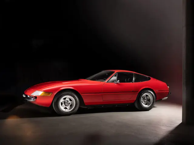 1973 Ferrari 365 GTB/4 Daytona Berlinetta by Scaglietti | The