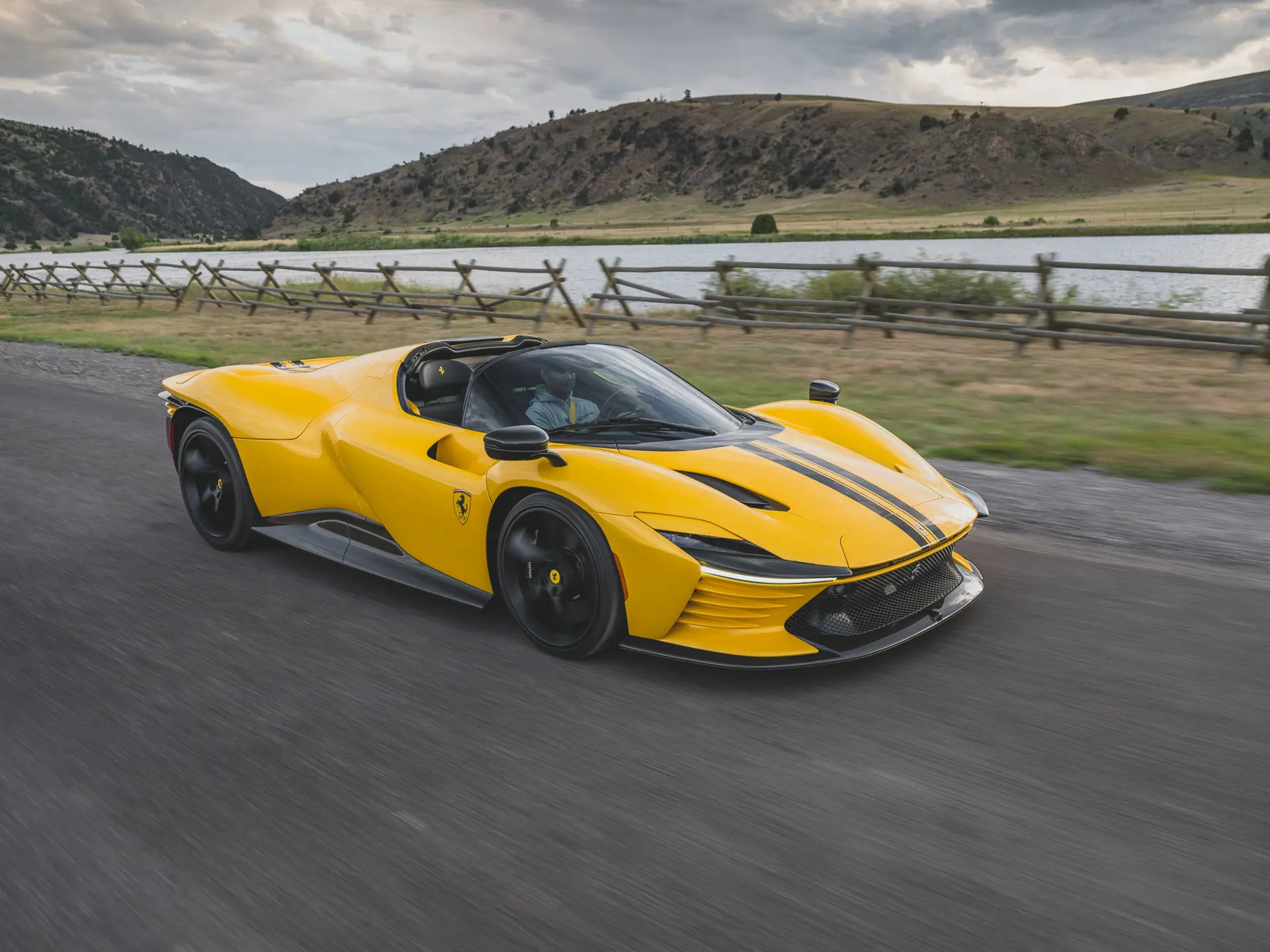 2023 Ferrari Daytona SP3 - imagen 9