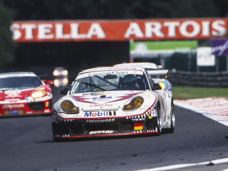 In the 2002 edition of the Spa 24 Hours, the 911 finished 3rd overall to score another class victory.