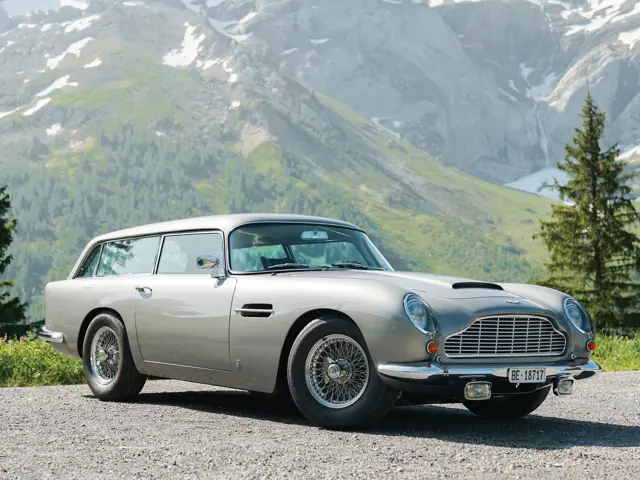 ABC ITALIE n° 215 ASTON MARTIN DB5 SHOOTING BRAKE 1963 1/43