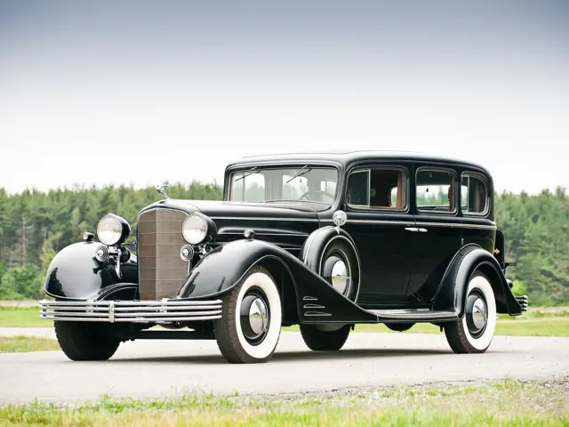 1933 Cadillac Sixteen Seven-Passenger Limousine by Fleetwood | St. John's  2011 | RM Sotheby's