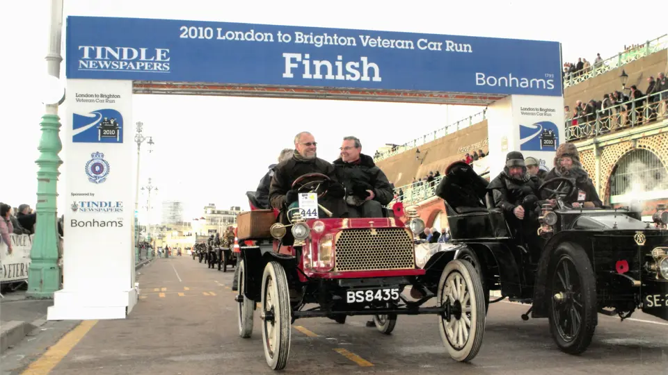 The Rambler crosses the Madeira Drive finish line at the 2010 London to Brighton Veteran Car Run.