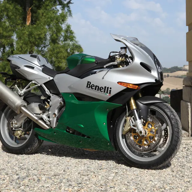 Maquette Moto BENELLI TORNADO TRE 900 LE échelle 1/24 Altaya - Neuf Sans Socle Ni Boîte